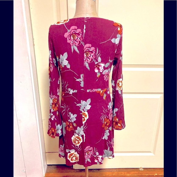 Altar’d state dress - Picture 5 of 7